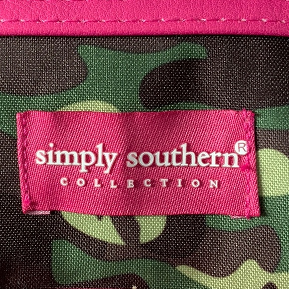 Simple’s Southern Collection TURTLE CAMO Print Crossbody NWOT 100% Clean 2pocket - Picture 5 of 9